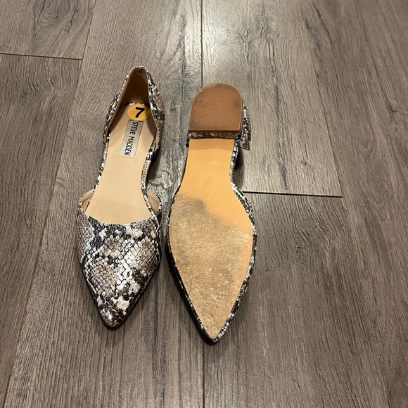 Steve Madden Snakeskin Flat - Women’s 7 - Picture 6 of 6